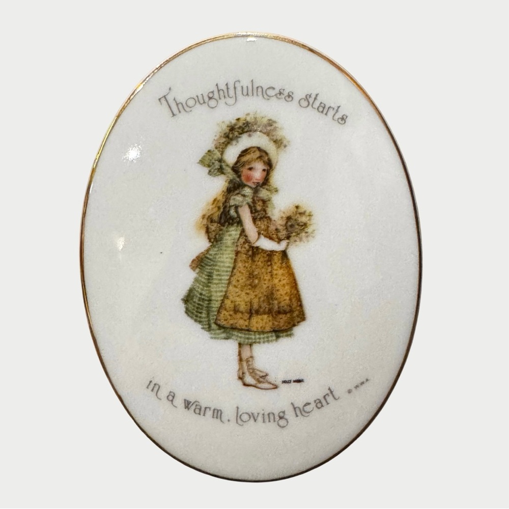 VTG Holly Hobbie Porcelain Wall Plaque